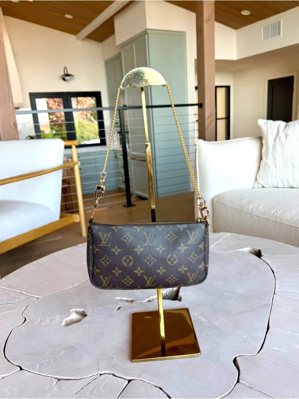 Louis Vuitton Monogram Pochette Accessoires Shoulder Bag - Brown - Picture 2 of 9